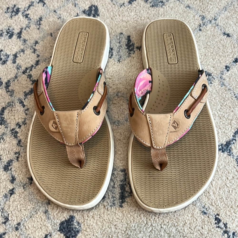 Sperry Tan Sandals, Size 6, EUC